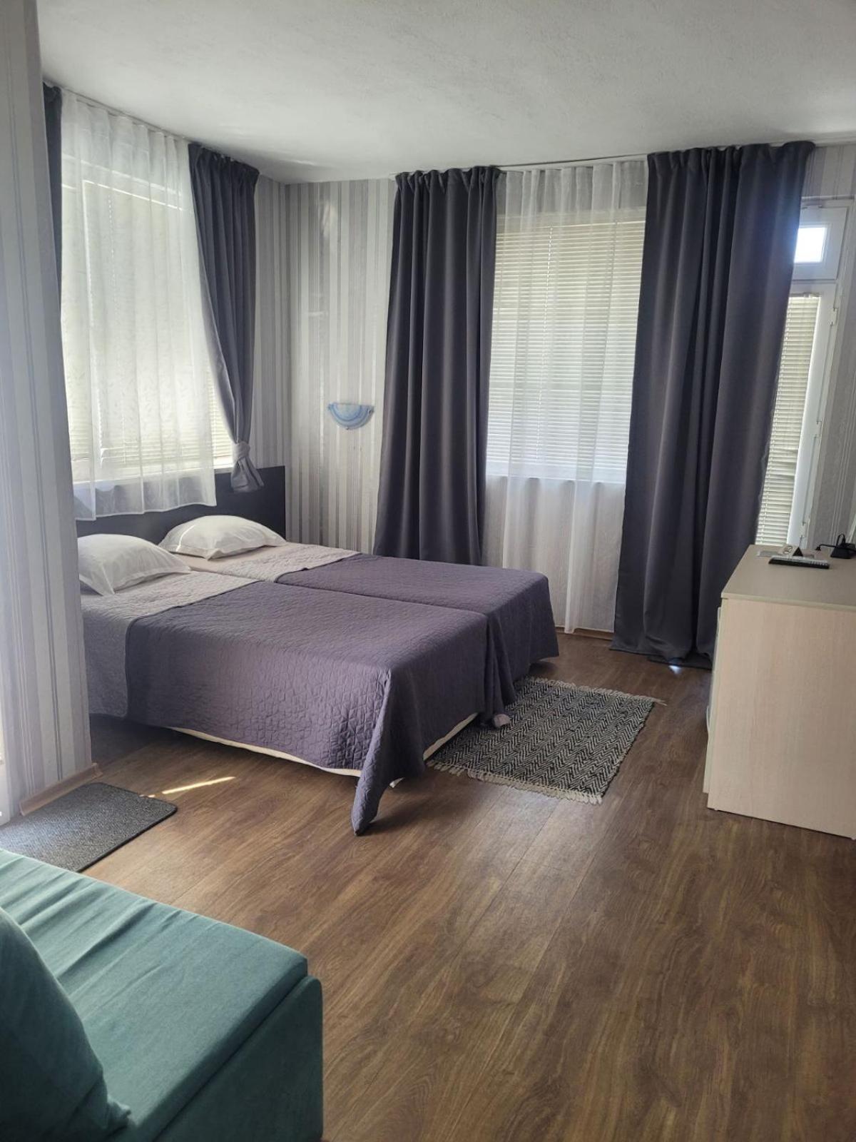 Guest House Taligarov Pomorie Kültér fotó